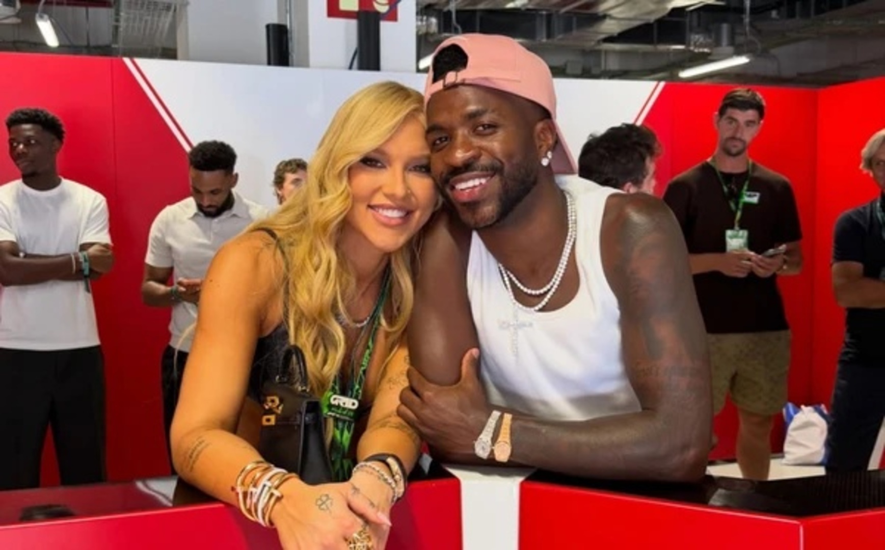 Virginia Fonseca and Vini Jr. break up; press office says there was no fight