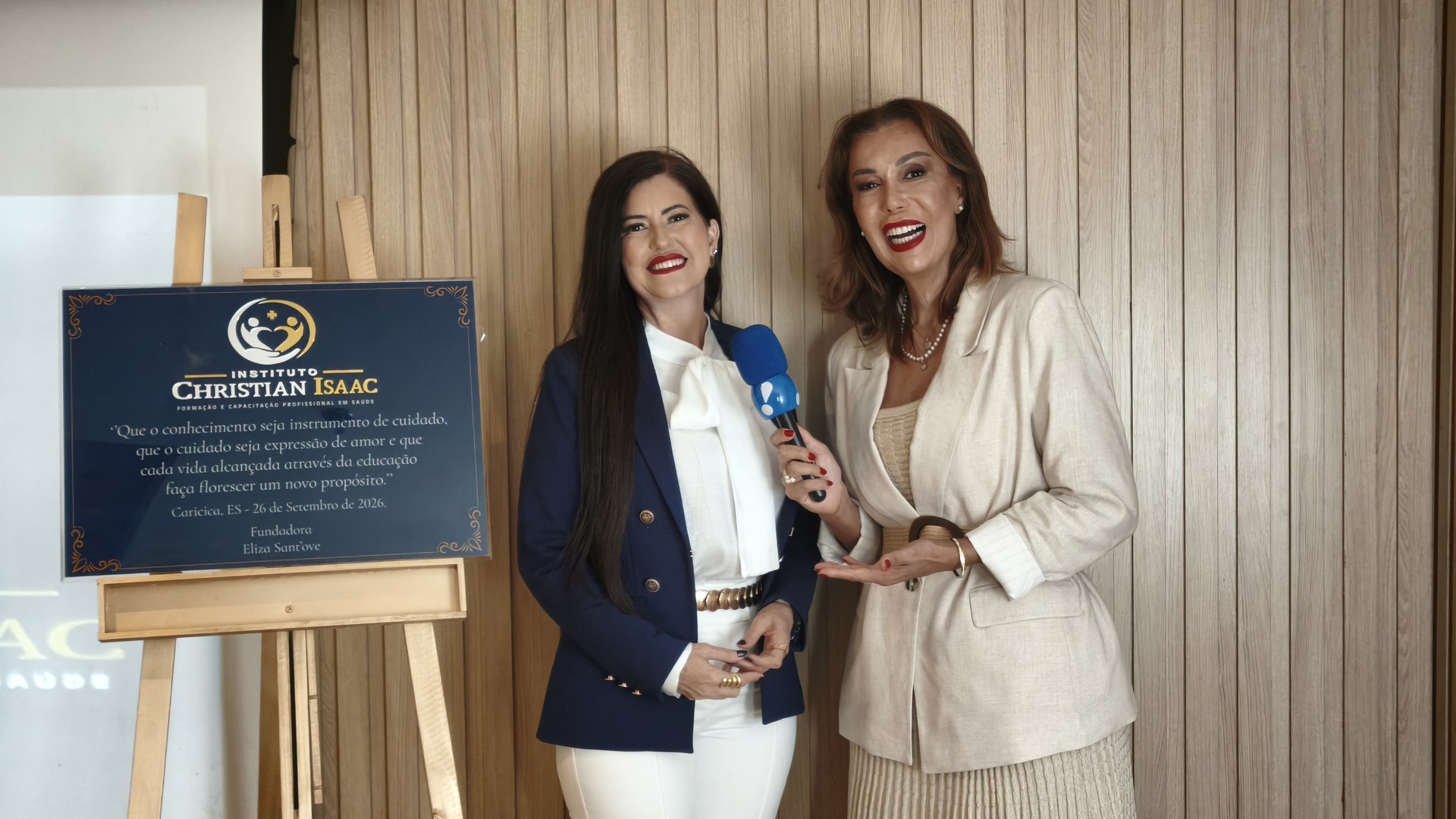 Comadre Joanna Maria prestigia a inauguração do Instituto Christian Isaac no Centro Empresarial do Shopping Moxuara