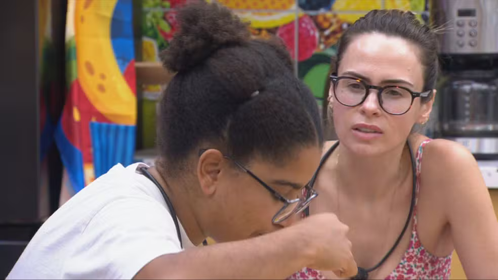 Ana Paula Renault perde a paciência e confronta Milena no BBB 26: "Se fosse fácil, não valeria milhões!"